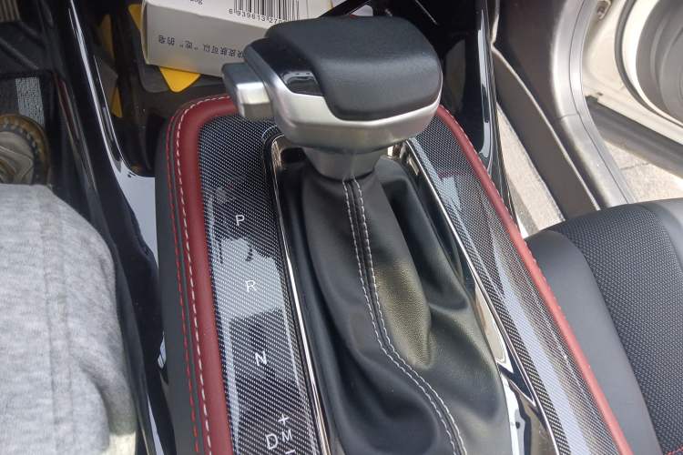 Used CHANGAN OSHAN X5 2021 1.5T DCT Flagship Edition Gear Lever