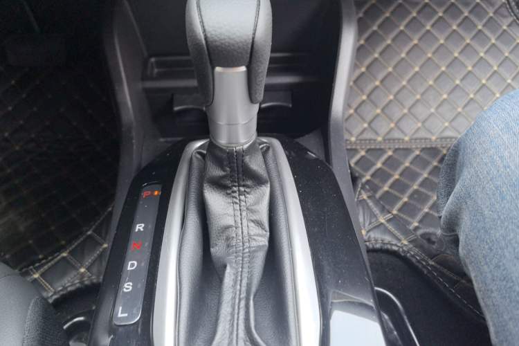 Used Honda Envix 2019 180TURBO CVT Enjoyment Edition China VI Gear Lever