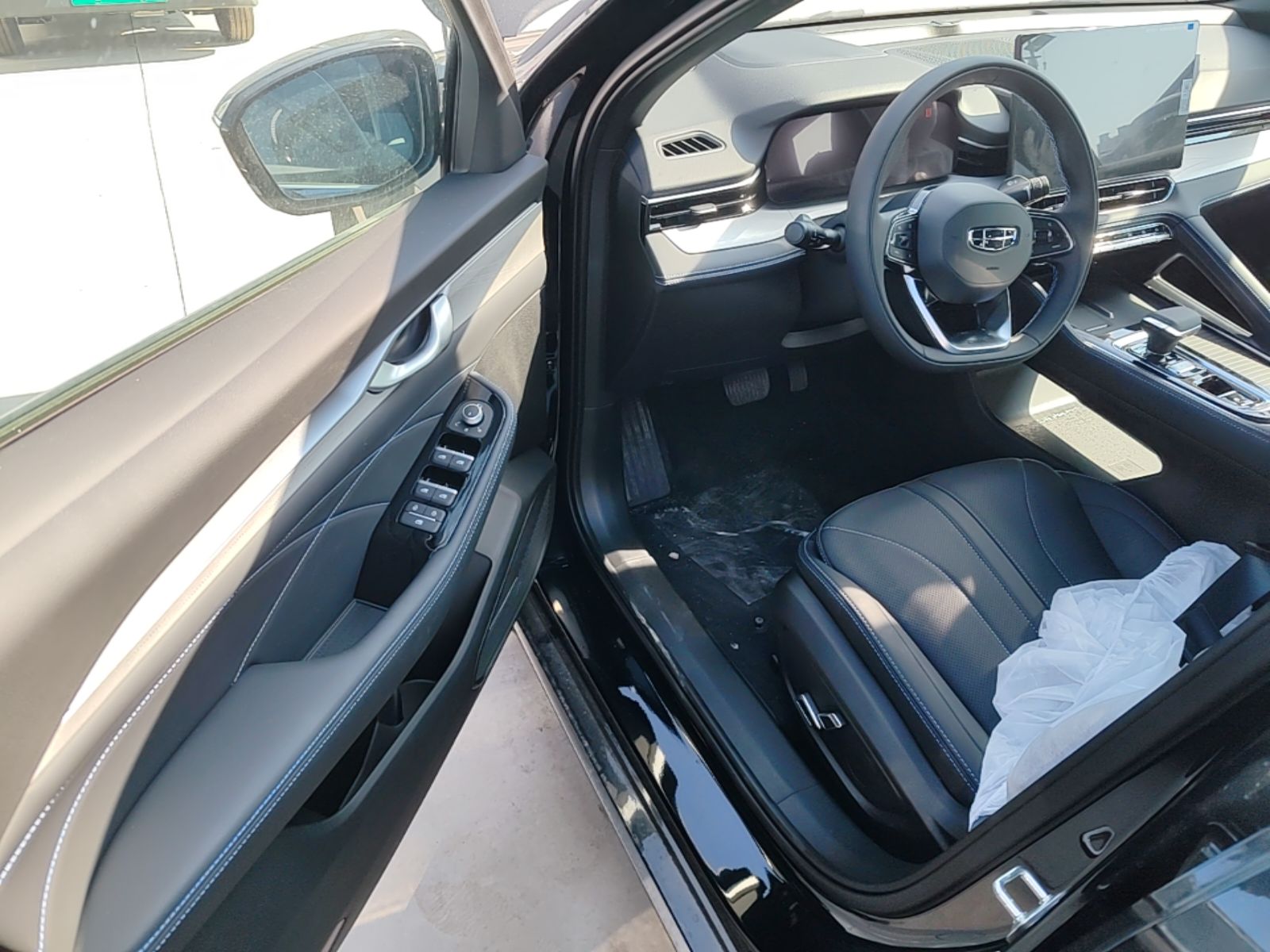 Geely Auto Preface 2026 Model Oriental Yao 1.5TD Kunlun Edition — снимка 18
