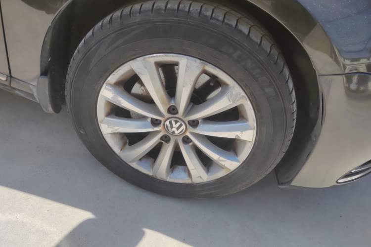 Used Volkswagen Magotan 2015 Facelift 1.8TSI Luxury Model
