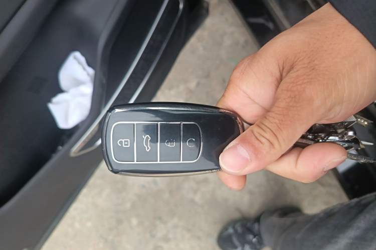 Used Chery Tiggo 8 2022 1.5 TCI Manual Special Edition 5 Seats Vehicle Key