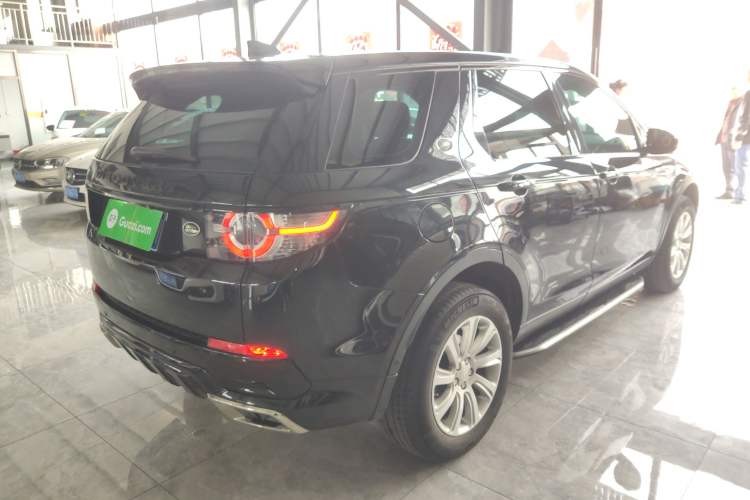 Used Land Rover Discovery Sport 2018 240 PS SE Version
