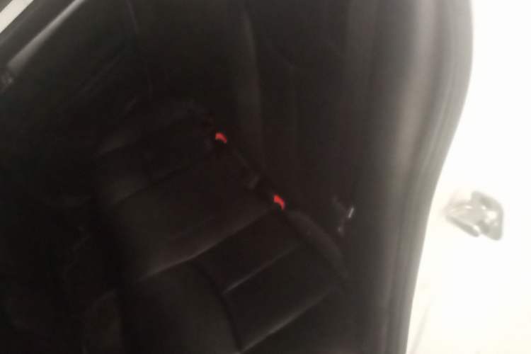 Used Roewe 350 2014 1.5L Automatic Xunda Edition
