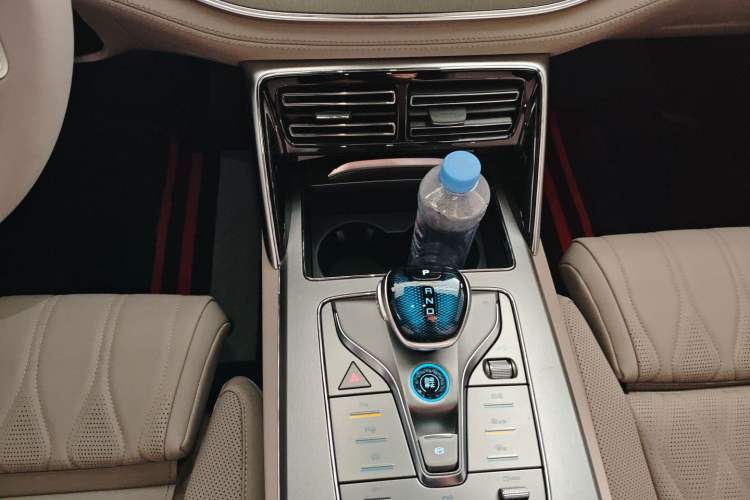 Used BYD Tang New Energy 2025 DM-i 115KM Flagship Model
