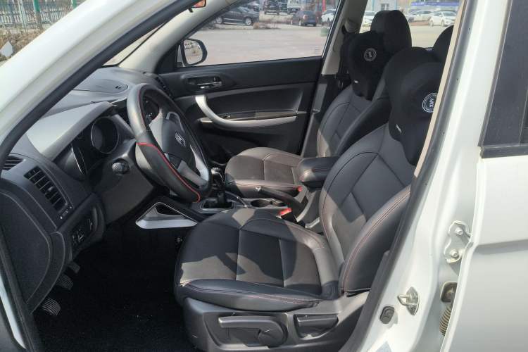 Used Changan CS35 2016 1.6L Manual Luxury Model China IV Standard