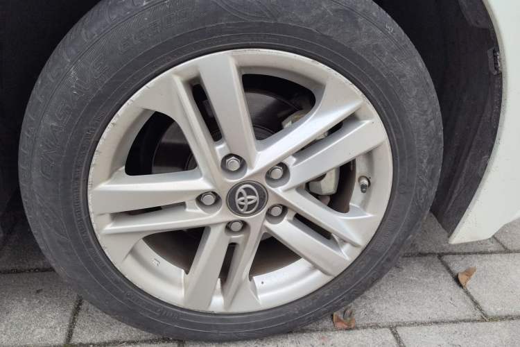 Used Toyota Levin 2019 185T CVT Luxury Edition China VI Standard
