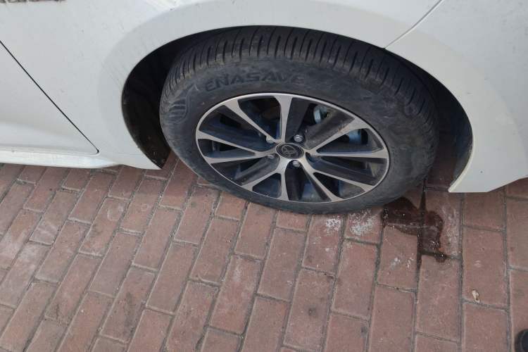 Used Toyota Levin 2023 Smart Electric Hybrid Dual-Engine 1.8L Leading Edition Right Front Wheel Hub