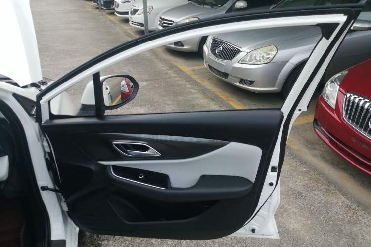 Used BAIC Beijing EU5 PLUS 2024 R600 Premium Travel Edition