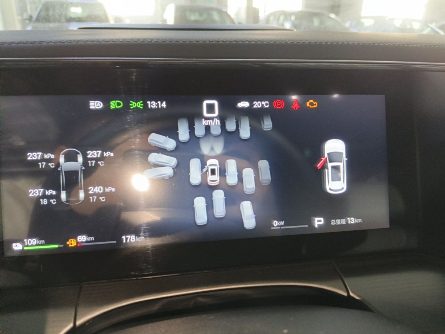 BYD Song L DM-i 2026 Model 130KM Superior Version — снимка 14