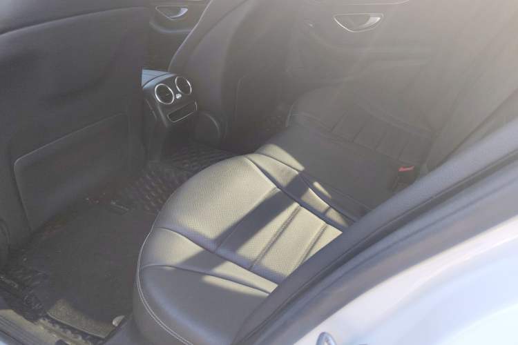 Used Mercedes-Benz C-Class 2020 C 200 L Fashion Edition Sport Version Left Rear Seat