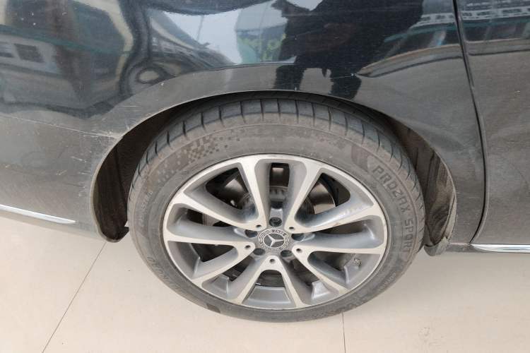 Used Mercedes-Benz E-Class 2019 Facelifted E 300 L Stylish Version
