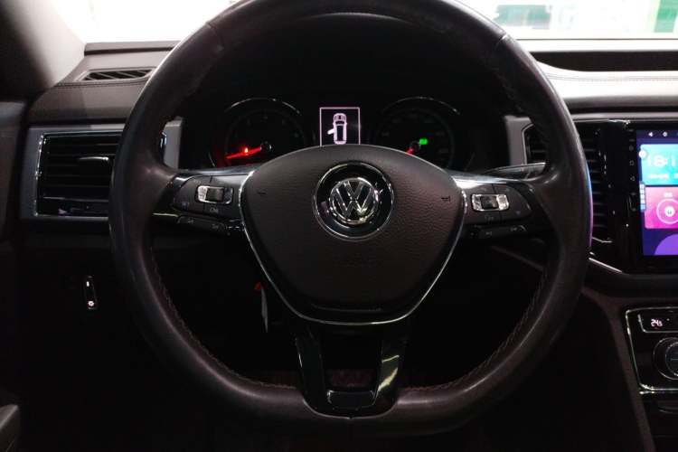 Used Volkswagen Teramont 2017 330TSI Two-Wheel-Drive Luxury Edition