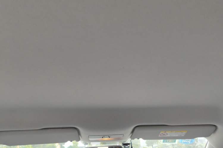 Used Volkswagen Jetta 2015 Value Edition 1.6L Manual Fashionable Style
