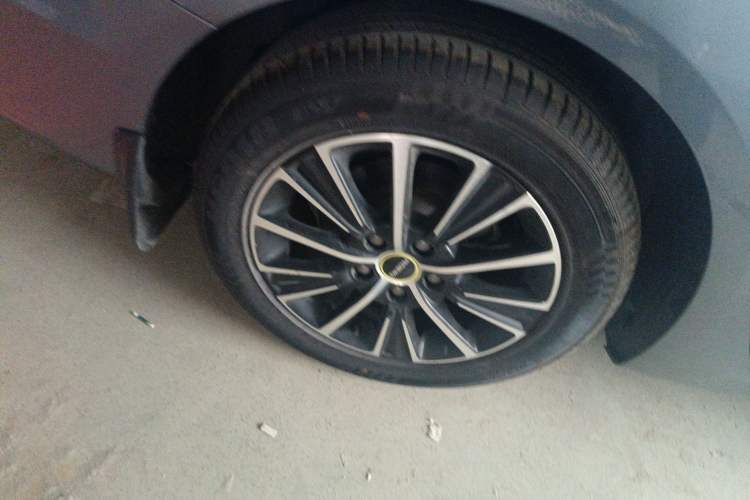 Used Roewe i5 2021 1.5L CVT Starry Edition
