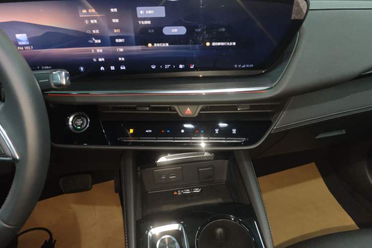 Used Buick Envision 2025 25T Entry-Grade Platinum Edition