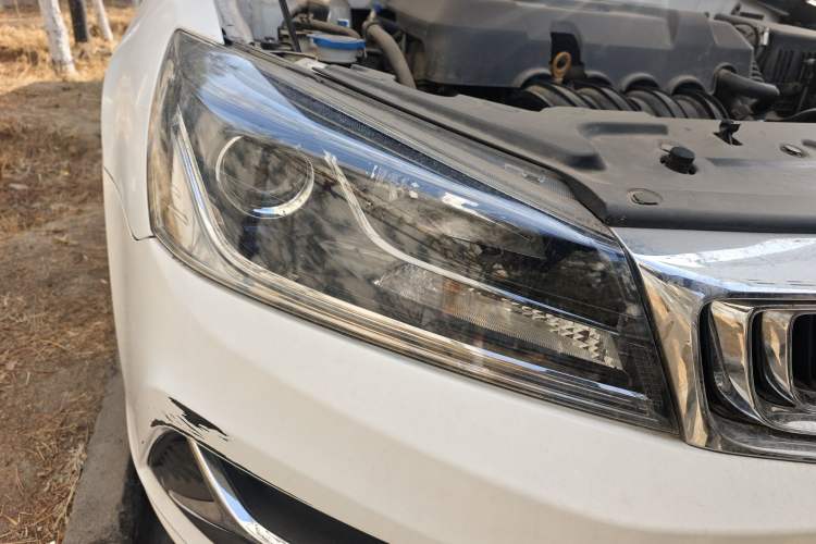 Used Geely Auto Emgrand 2019 Leading Edition 1.5L Manual Luxury Model China VI Standard