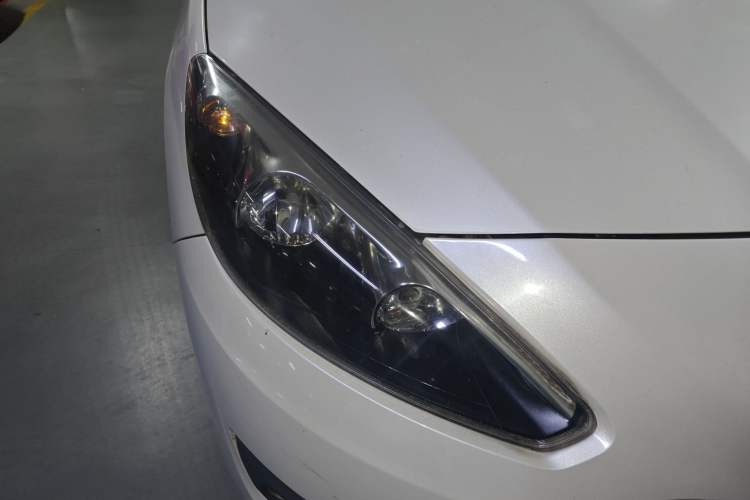 Used Peugeot 308 2014 Enjoy Edition Classic 1.6L Manual YouShang Model Right Front Headlight