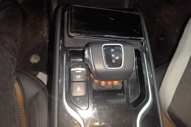 Used Hongqi E-QM5 2022 431 km Charge & Enjoy Edition
