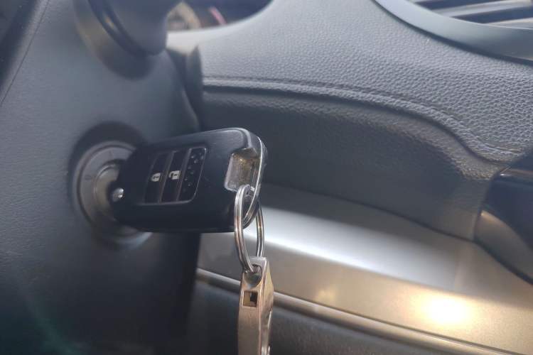 Used Honda CR-V 2016 2.0L two-wheel drive Urban Edition