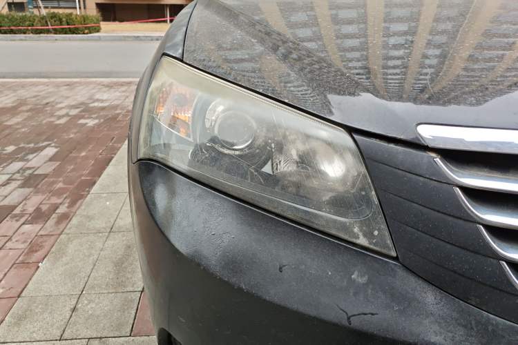 Used Geely Auto Classic Emgrand 2013 Sedan 1.5L Manual Elite Model Right Front Headlight