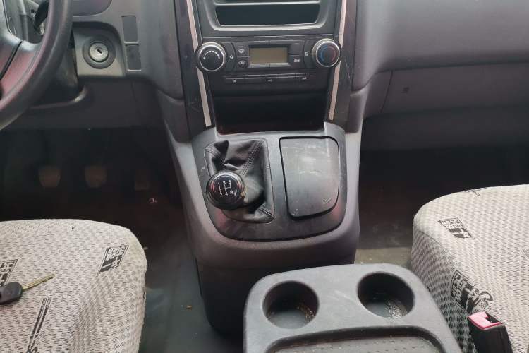 Used Jinbei Grace 2016 2.0L Express Utility Model
