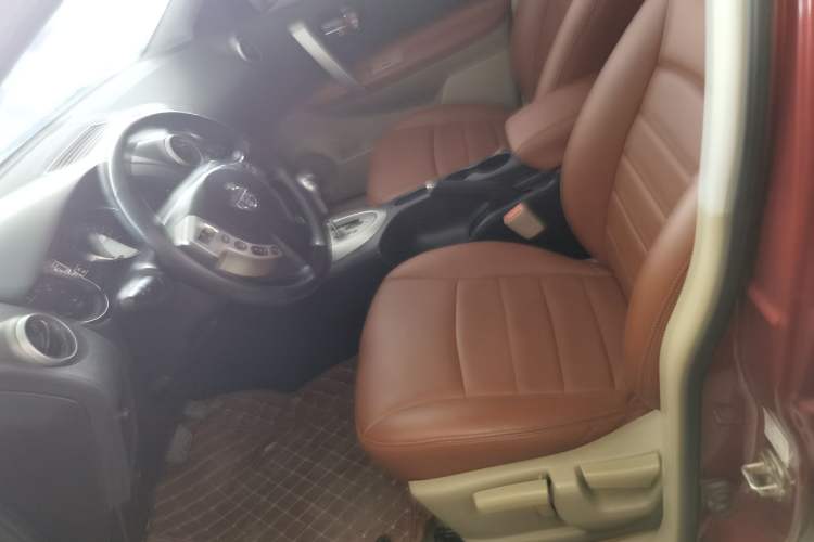 Used Nissan Qashqai 2012 2.0 XL Fire CVT 2WD Left Front Seat