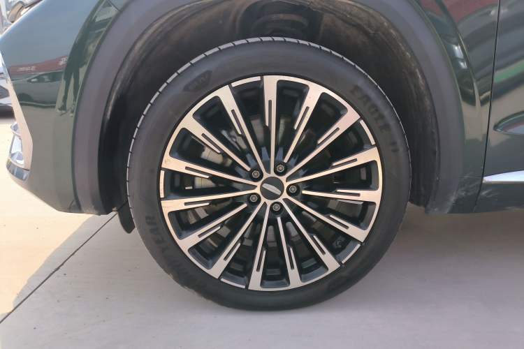 Used Geely Auto Monjaro L 2025 Dongfang Yao 2.0TD Automatic All-Wheel-Drive Wangyue Edition