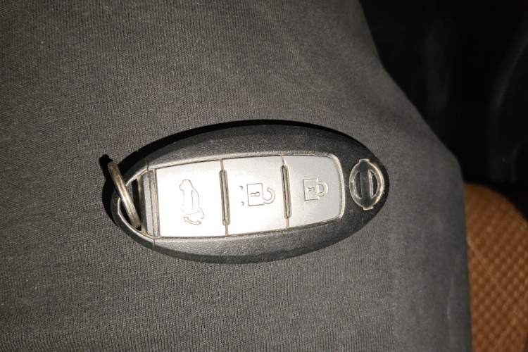 Used Nissan Murano 2021 2.5L XL Two-Wheel Drive Smart Connect Luxury Edition Vehicle Key