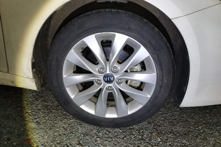 Used Kia K5 2016 1.6T Automatic LUX
