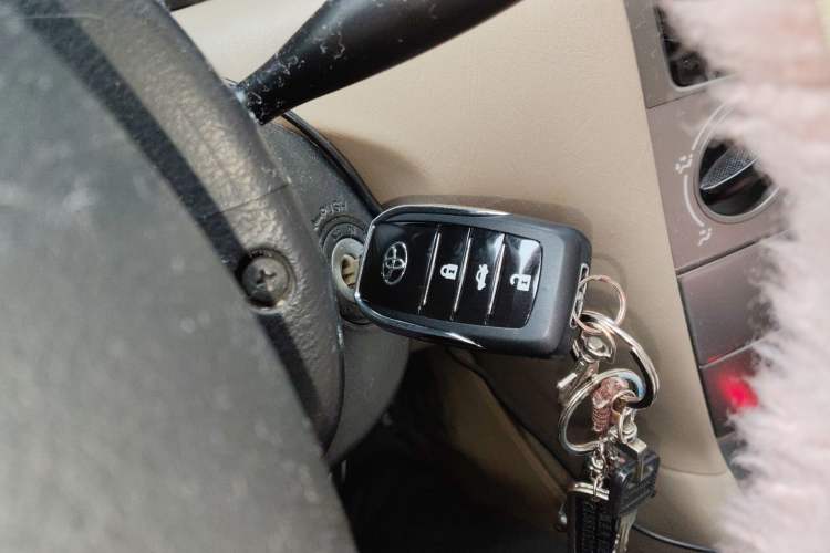 Used Toyota Corolla EX 2013 1.6L Manual Excellence Edition