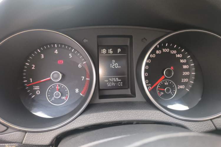 Used Volkswagen Golf 2011 1.4 TSI Automatic Comfort Model
