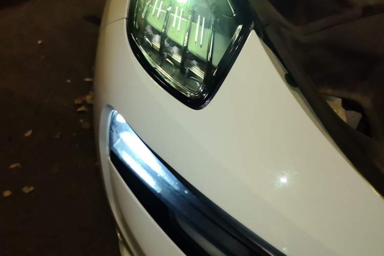 Used Lynk & Co 01 2017 2.0T Four-Wheel Drive Pro Edition Right Front Headlight