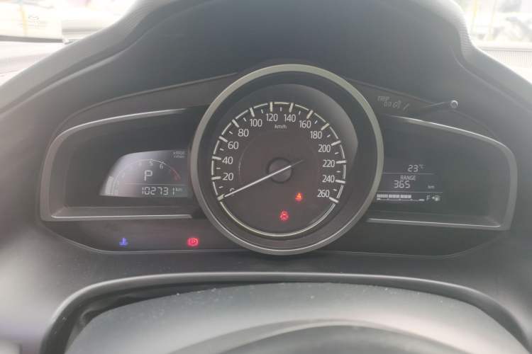 Used Mazda 3 Axela 2019 Cloud-Controlled Sedan 1.5L Automatic Luxury Model China VI Standard Instrument Cluster