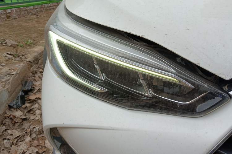 Used Toyota YARiS L Zhi Xuan 2020 X-Trail X 1.5L CVT Leading Edition Right Front Headlight