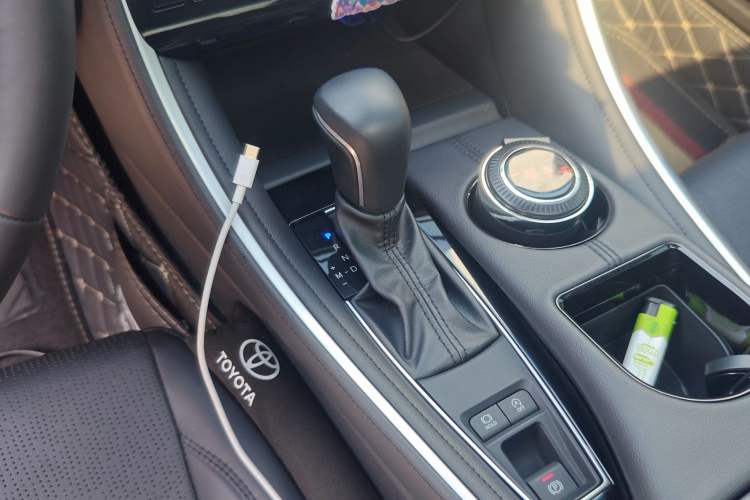 Used Toyota Avalon 2022 2.0L Luxury Edition