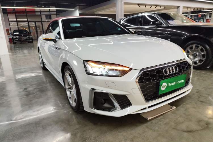 Used Audi A5 2024 Cabriolet 40 TFSI Fashionable and Dynamic Model