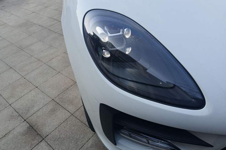 Used Porsche Macan 2020 Macan 2.0T