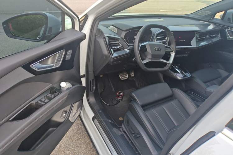 Used Audi Q4 e-tron 2024 40 e-tron Boundary Edition Driver Seat