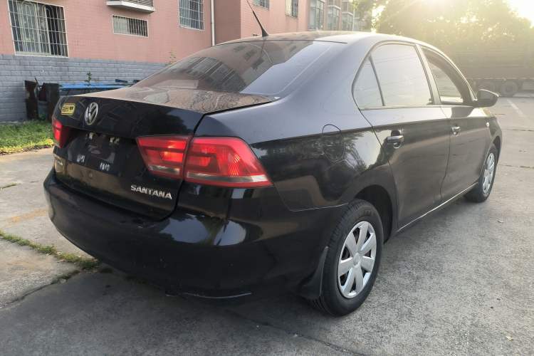 Used Volkswagen Santana 2015 1.4L Manual Fashion Edition