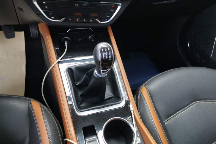 Used Zotye T300 2017 1.5L Manual Luxury Model
