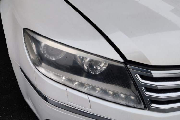 Used Volkswagen Phaeton 2011 3.6L V6 4-Seater Extended-Length Individual Edition