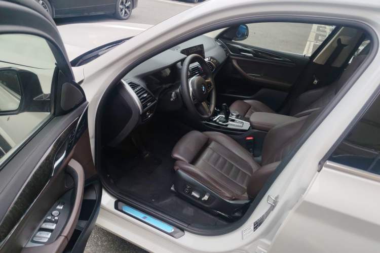 Used BMW X3 2020 xDrive30i Luxury Model with M Sport Package Driver Seat