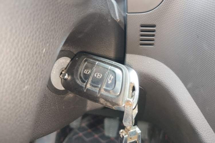 Used Soueast DX3 2019 1.5L Manual Luxury Model China V Standard
