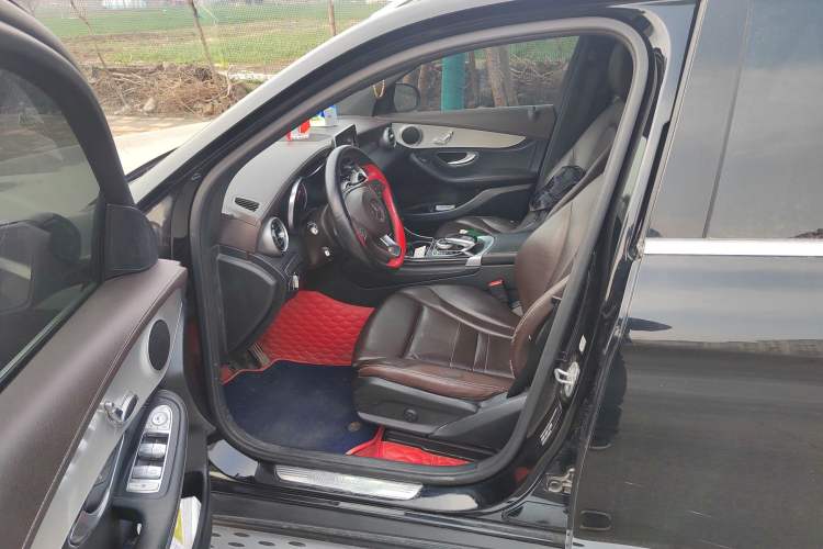 Used Mercedes-Benz GLC 2017 GLC 200 4MATIC
