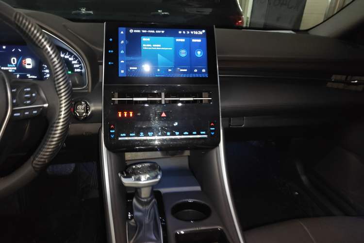 Used Toyota Avalon 2023 2.0L Luxury Edition