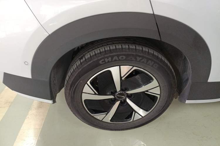 Used BYD Sealion 05 EV 2025 520 km Smart Cruise Version Right Rear Wheel Hub