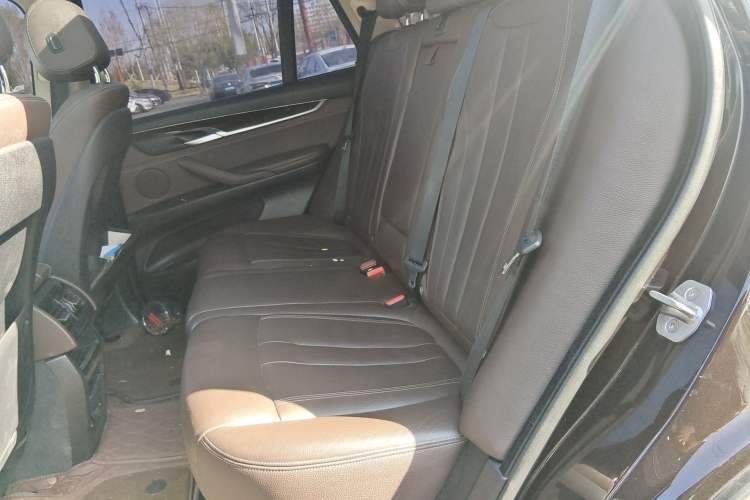 Used BMW X5 2017 xDrive35i Elegant Edition Left Rear Seat