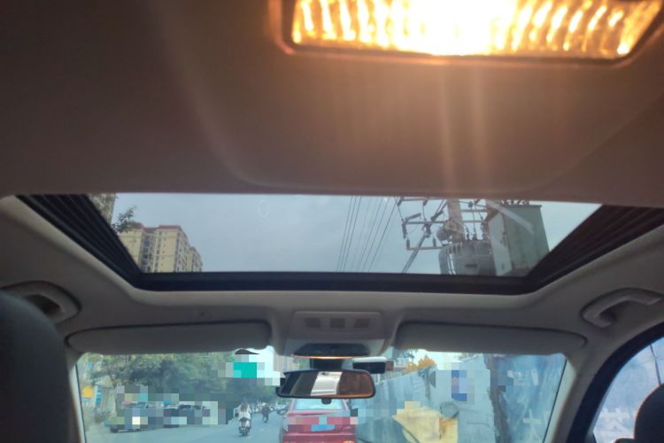 Used BMW 5 Series 2014 525Li Luxury Design Package