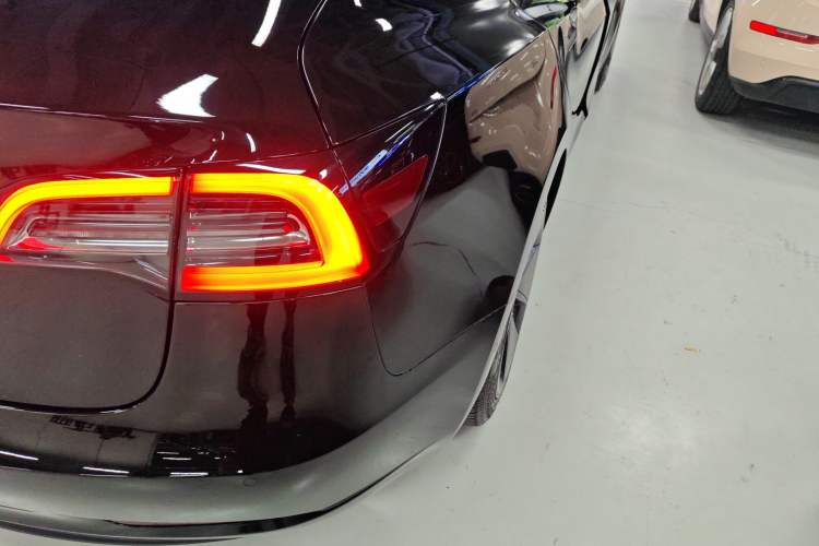 Used Tesla Model 3 2022 Rear-Wheel-Drive Version