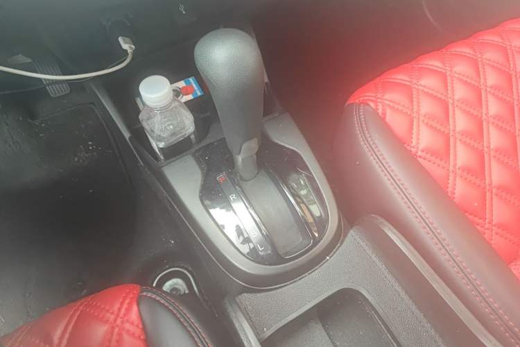 Used Honda Fit 2018 1.5L CVT Comfort Sunroof Version